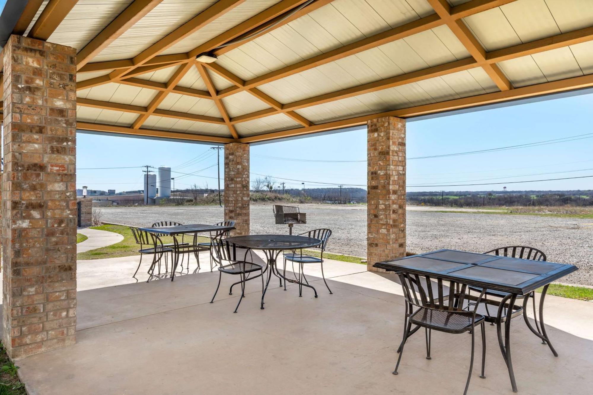 Mineral Wells Best Western Club House Inn & Suites מראה חיצוני תמונה